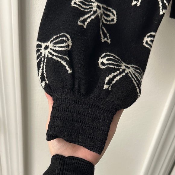 Sweater - Picture 3 of 5